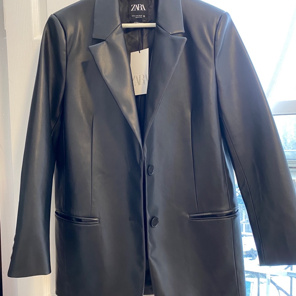 Oversized leather blazer